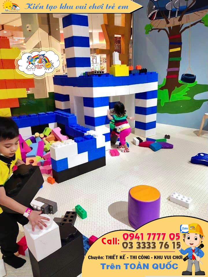 Lego xốp đồ chơi xếp hình, mỗi cục có kích thước dao động từ 10x20, 10x30, 10x40cm,...bé dùng để xây nhà giả chiến, hoặc lắp những hình vật mà bé yêu thích.